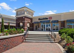 
                                	        SouthPointe Pavilions
                                    