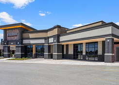 
                                	        SouthPointe Pavilions
                                    