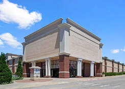 
                                	        SouthPointe Pavilions
                                    