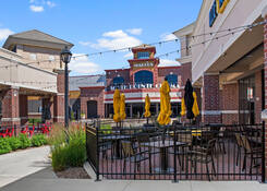 
                                	        SouthPointe Pavilions
                                    
