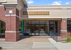
                                	        SouthPointe Pavilions
                                    