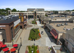 
                                	        SouthPointe Pavilions
                                    