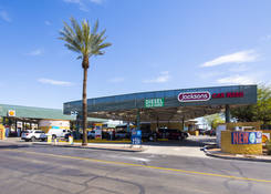 
                                	        Camelback Colonnade
                                    